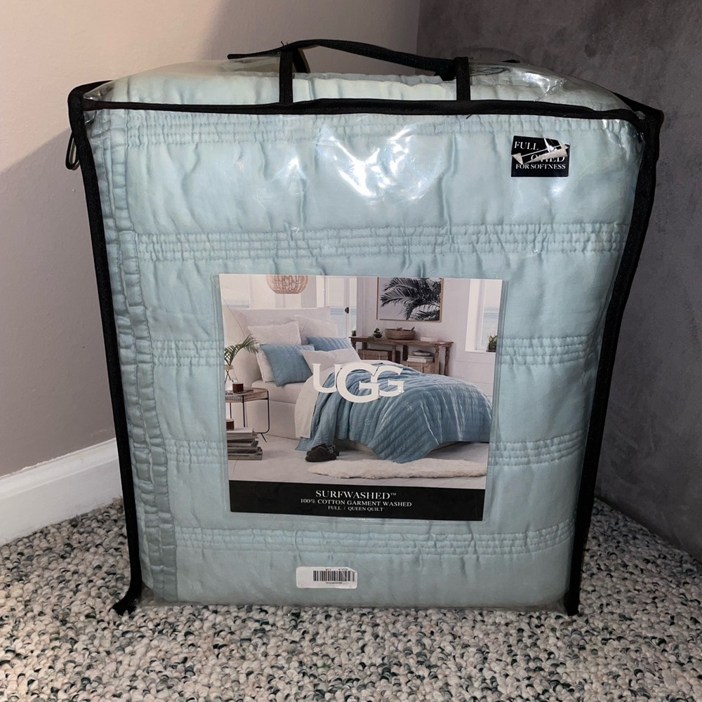 UGG Full/Queen Comforter